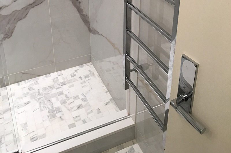 Marble Bathroom Retreat